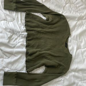 Cropped Green Long Sleeve Size L